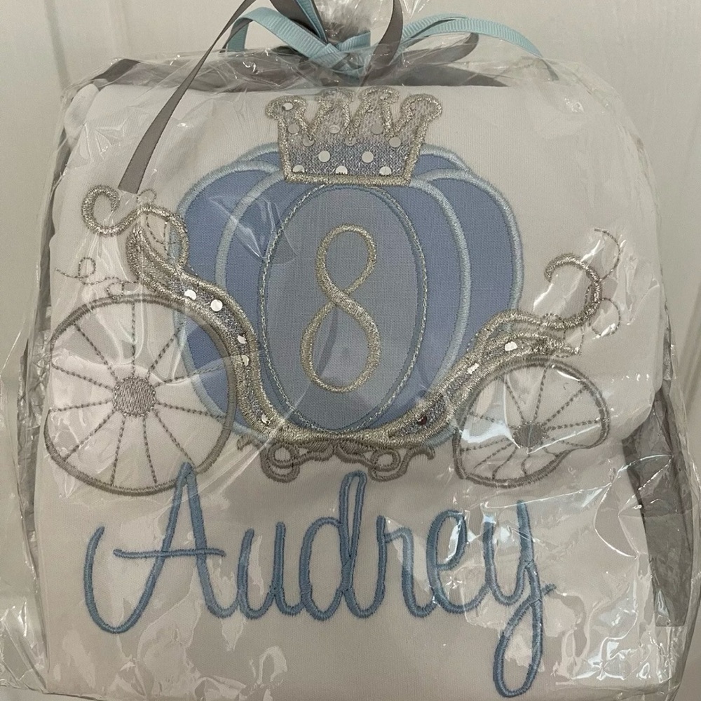Girls Boutique Monogram White Ruffle T-Shirt “Audrey 8” Cinderella Carriage Sz 8